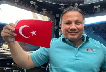 Alper Gezeravcı'nın dönüş yolculuğu bir kez daha ertelendi! SpaceX' sosyal medya hesabından duyurdu