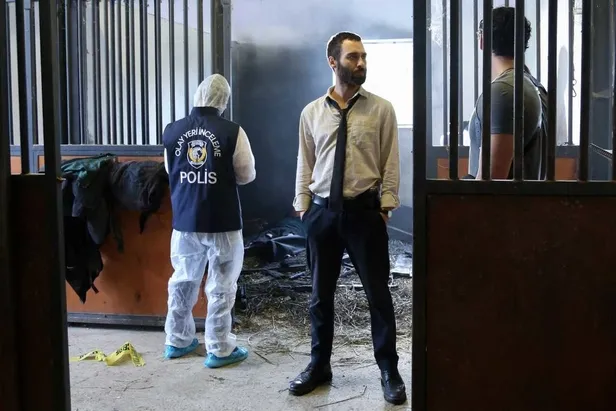 Baş Belası 6. bölüm fragmanı görücüye çıktı! At çiftliğinde çıkan yangının ardından bulunan ceset ekibi harekete geçirdi-3
