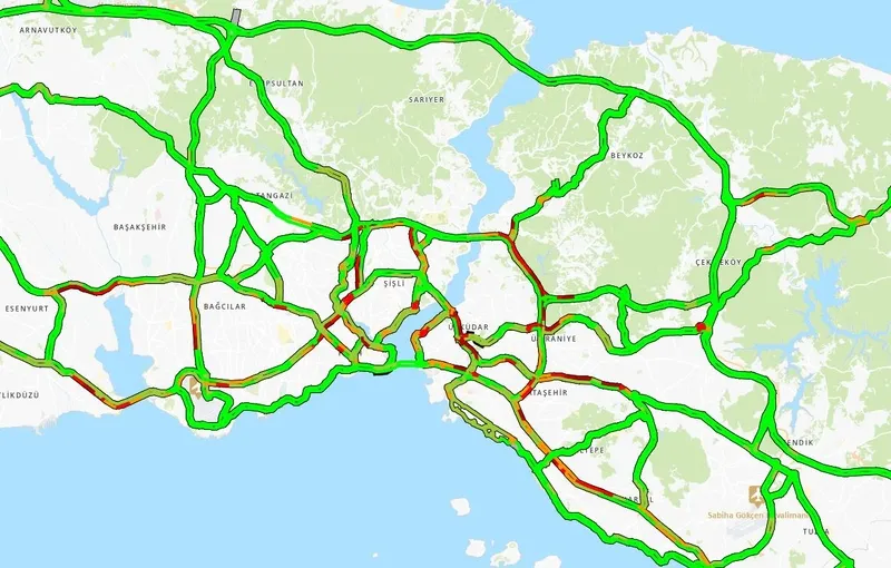 istanbulda-tatili-sonrasi-trafik-yogunlugu-yol-durumu-1719208701481.jpg