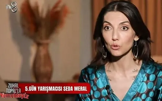 1646407302601.jpg 4 Mart 2022 ZUHAL TOPAL'LA YEMEKTEYİZ kim birinci oldu? Bugün 15 bin TL ikramiyeyi kim kazandı? Zuhal Topal'la yemekteyiz puan durumu!-3