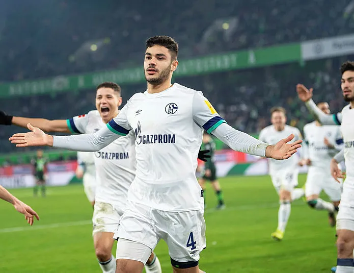 Ozan Kabak Avrupa’nın en iyileri arasında