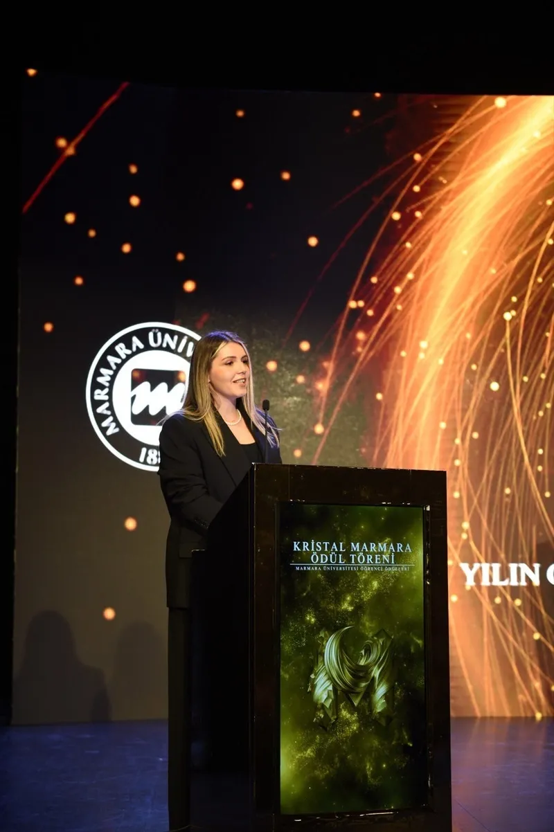 Turkuvaz Medya Grubu ve İdefix Kristal Marmara Ödülleri’nde çifte başarıya imza attı-2