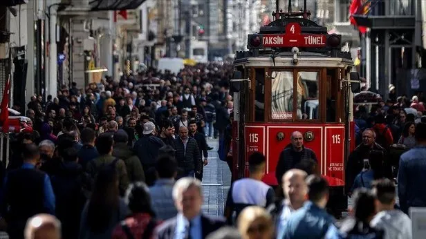 TÜİK açıkladı: Türkiyenin nüfusu 85 milyon 372 bin 377 kişi oldu