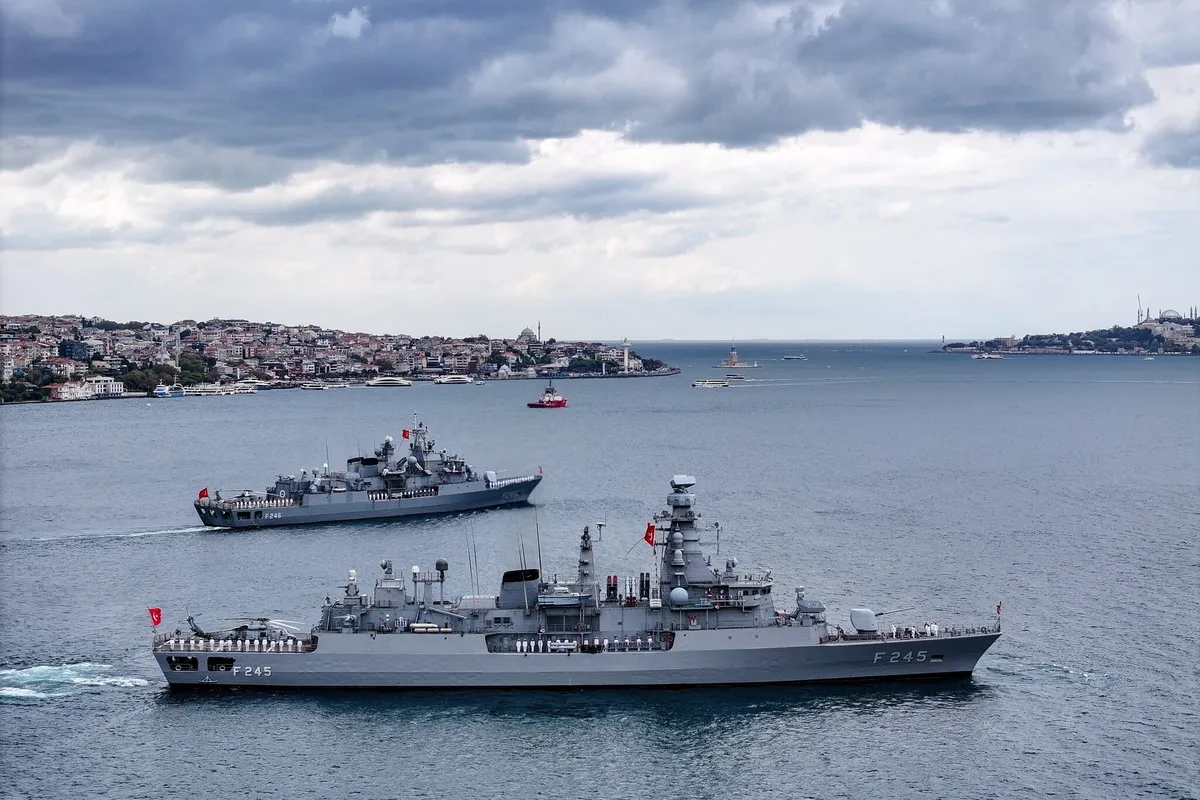 preveze-deniz-zaferinin-488-yil-donumunde-bogazda-15-gemiyle-gecit-toreni-hedef-caydirici-guc-1790501780747.jpeg Preveze Deniz Zaferi'nin 488 yıl dönümünde Boğaz’da 15 gemiyle geçit töreni... "Hedef caydırıcı güç"-3