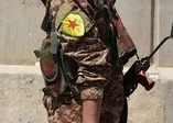 YPG’li teröristlerin üniforma oyunu!