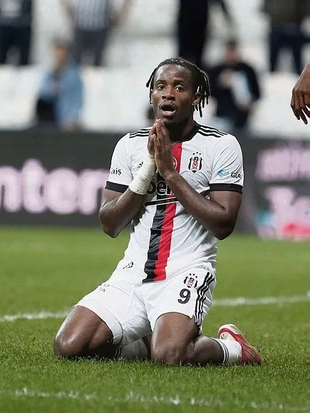 besiktas-teknik-direktoru-onder-karaveli-antalya-kampinda-onemli-aciklamalar-yapti-1643579585562.jpeg Beşiktaş Teknik Direktörü Önder Karaveli, Antalya kampında önemli açıklamalar yaptı-2