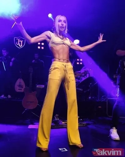 haddini-asan-gulsenden-ilk-aciklama-ozru-kabahatinden-buyuk-daha-baska-bir-dil-bulacagim-1661442389852.jpg Haddini aşan Gülşen’den ilk açıklama! Özrü kabahatinden büyük! "Daha başka bir dil bulacağım"-2