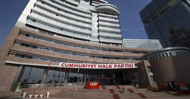 CHP’de delege savaşları! Kemal Kılıçdaroğlu’na soğuk duş! Değişimcilerin adayı Özgür Çelik yeni il başkanı oldu