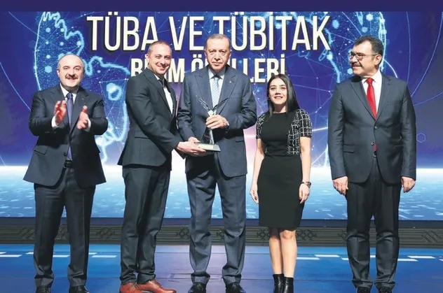 Başkan Recep Tayyip Erdoğan, Beştepe'de TÜBİTAK ve TÜBA Bilim Ödülleri Töreni'nde önemli açıklamada bulundu