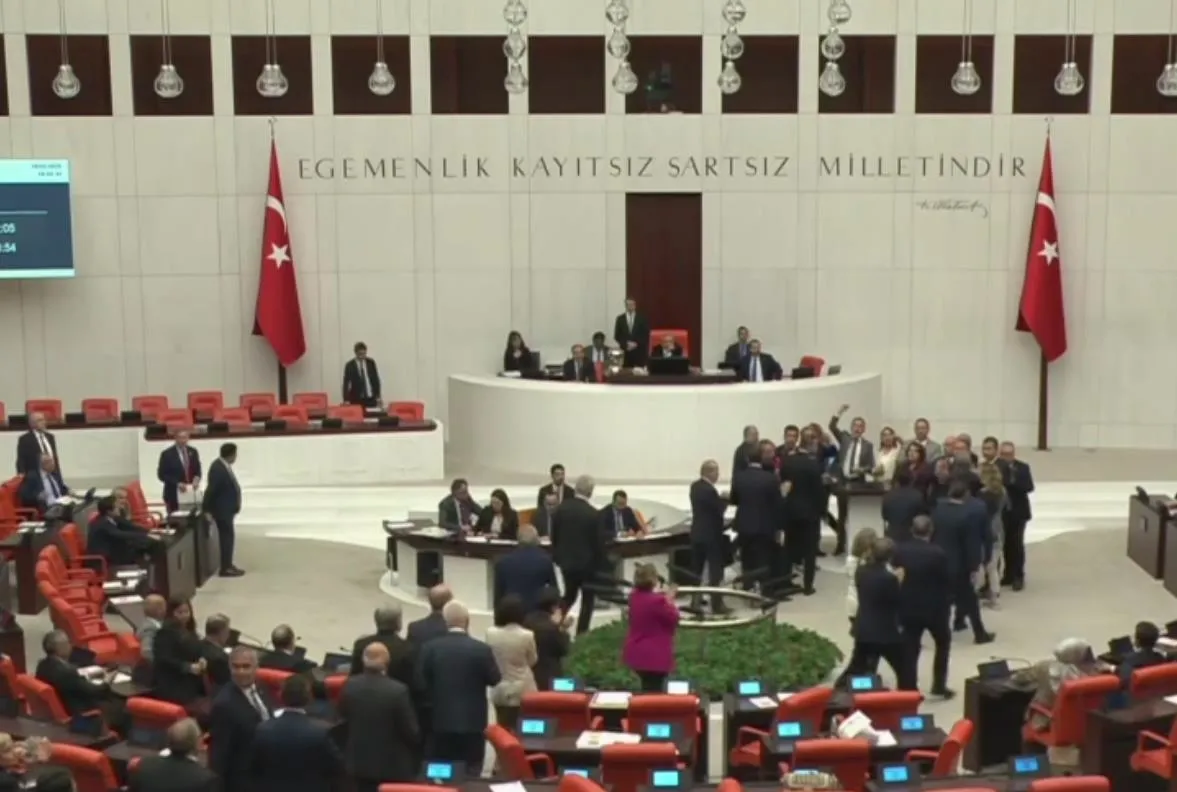 CHP’den İmamoğlu sabotajı!