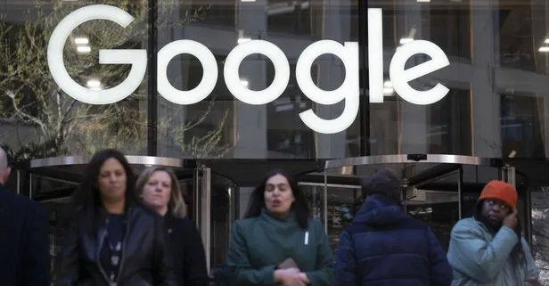 Google çalışanları Londra'da işten çıkarmaları protesto etti