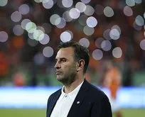 Boş sözleşmeyi imzaladı: Galatasaray Teknik Direktörü Okan Buruk 2 yıl daha takımının başında olacak