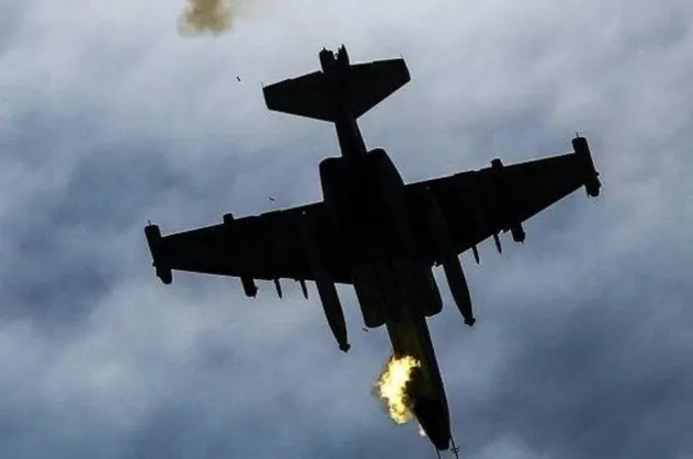 Paşinyan ateşkeste sivillere saldırdı! Azerbaycan ordusu Ermenistan’ın bir Su-25 uçağını daha ortadan kaldırdı...