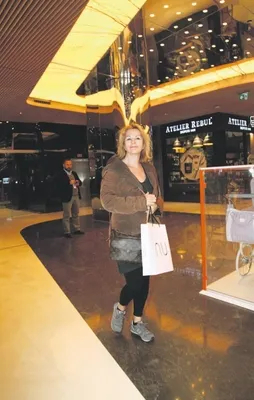 Oyunculuğa devam dedi