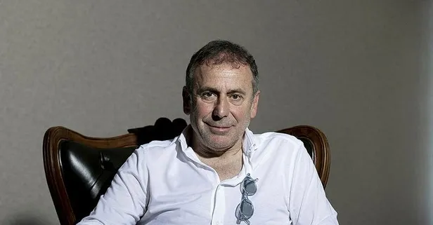 Trabzonspor teknik direktörü Abdullah Avcı, takımın gelecek sezondaki transfer planını anlattı!