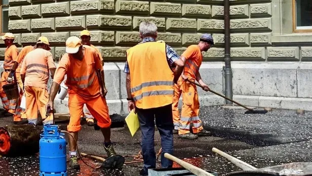 2023-taserona-kadro-verilecek-mi-ne-zaman-gelecek-90-bin-taserona-kadro-son-dakika-iste-dort-gozle-beklenen-ha-1673462739219.jpg 90 bin taşerona kadro son dakika! 2023 taşerona kadro verilecek mi, ne zaman gelecek? İşte dört gözle beklenen haber...-4