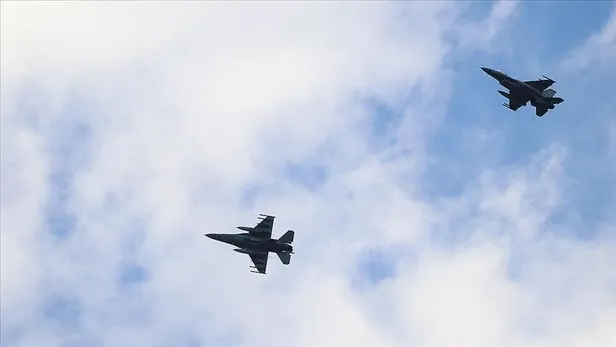 nato-ucaklari-rus-bombardiman-ve-gozetleme-ucaklarina-onleme-yapti-1643898470543.jpeg NATO'ya bağlı İngiliz ve Norveç savaş uçakları, Rus bombardıman uçaklarına önleme yaptı!-3