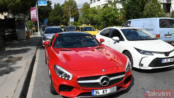 Cem Yılmaz'dan güldüren açıklama! 'Keşke biz de normal insanlar olup 5 milyon TL'lik araçlara binsek' - 26