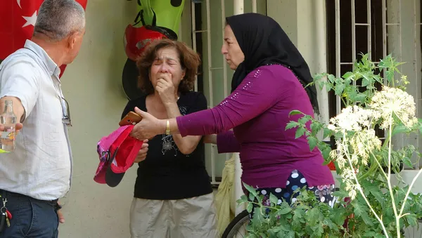 antalyada-aci-olay-doktor-feci-sekilde-can-verdi-1595181920250.jpg Antalya'da acı olay! Doktor feci şekilde can verdi-2