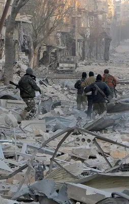 Halep'te yüzlerce sivil erkek kayıp!