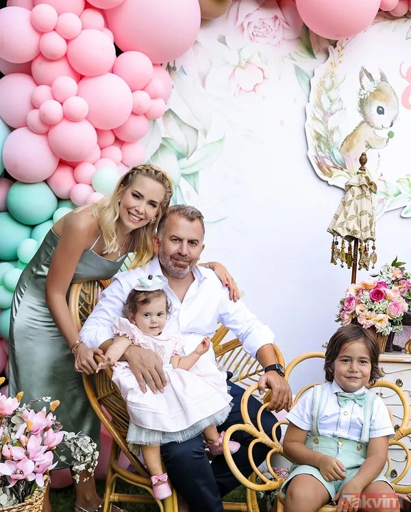 3 çocuk annesi Nur Tuğba Namlı’dan çekirdek aile paylaşımı! 9 yıllık eşi bakın kim çıktı! Hakan Ural’ın partneri meğer... - 27
