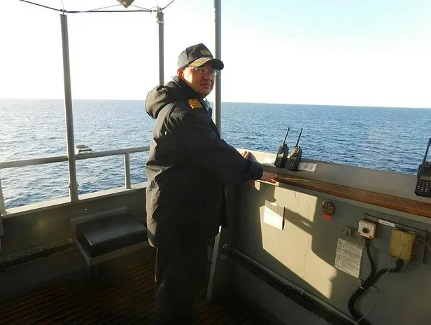 Milli Savunma Bakanı Hulusi Akar'dan, babasının vefatına rağmen görevini sürdüren Yarbay Kemal Çelebi'ye telefon-1