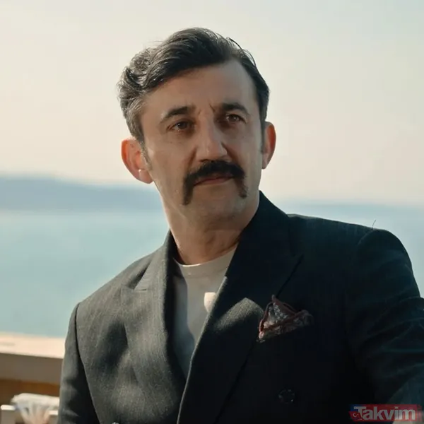 4 yıl önce evlendiler! Sandık Kokusu’nun Reha’sı Necip Memili’nin eşi bakın kim çıktı! Defne Samyeli nikah şahidi olmuştu... - 4