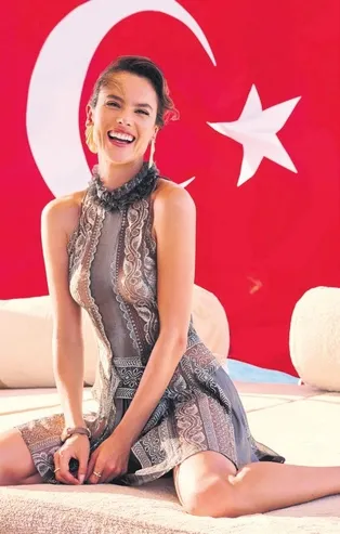 Dünyaca ünlü Brezilyalı top model Alessandra Ambrosio Türkiye'ye geldi! | Saklambaç haberleri
