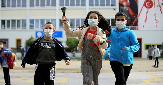 MEB 2021 - 2022 çalışma takvimi: Yüz yüze eğitim ne zaman bitecek? Okullar kapanacak mı? - Takvim