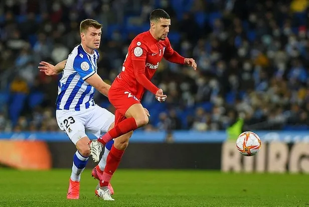 Sociedad Alexander Sörloth'un opsiyonunu kullanmayacağını Leipzig'e resmen bildirdi-2