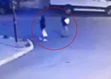 Küçükçekmece'de pes dedirten olay! Yeni doğan bebeği boş arsaya böyle bırakmışlar