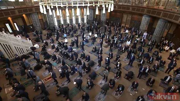 Taksim Camii İstanbul'un sembolleri arasında yerini aldı! İşte en güzel kareler - 6