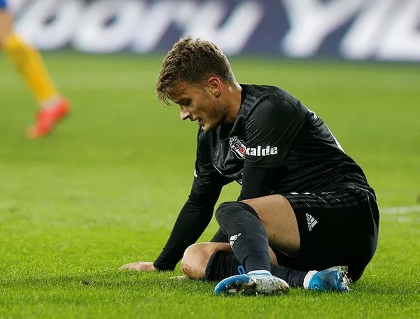 Beşiktaş yönetimi Sırp starın menajerinden istekte bulundu! Adem Ljajic’e kulüp bul-2