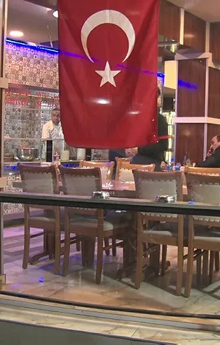 Hesap ödemek istemedi! Dehşet saçtı