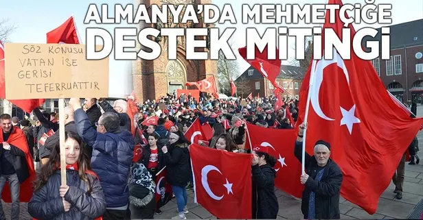 Almanya'da Mehmetçiğe destek mitingi