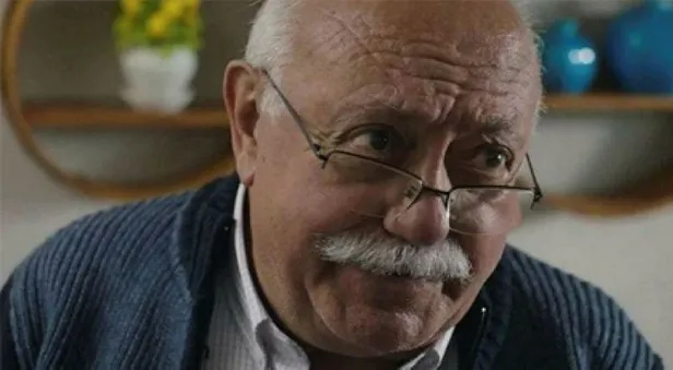 son-dakika-unlu-oyuncu-atilla-pekdemir-hayatini-kaybetti-1612121242918.jpeg Son dakika: Ünlü oyuncu Atilla Pekdemir hayatını kaybetti-4