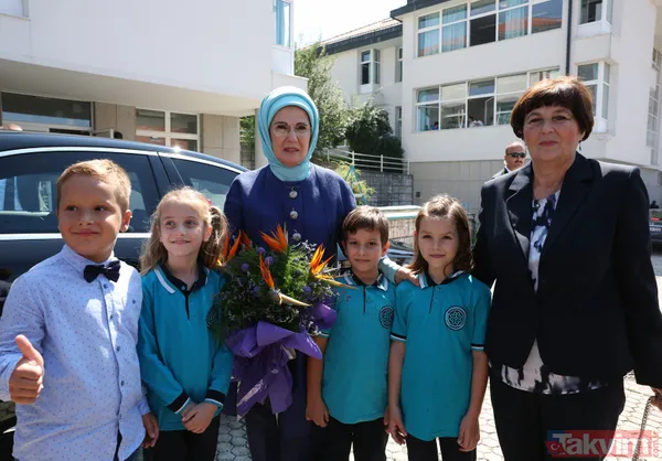Emine Erdoğan Saraybosna'da Umut Tüneli'ni ve Saraybosna Maarif Okulu'nu ziyaret etti - 13