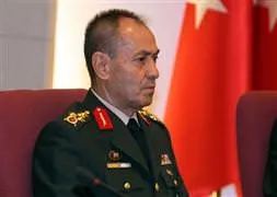 YAŞ’ta emeklilik isteyen komutan