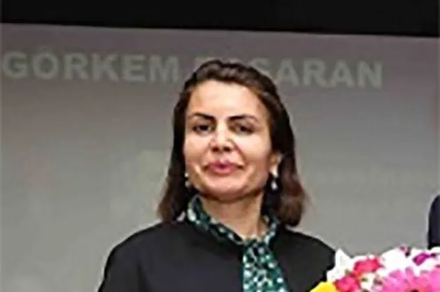 CHP'de şimdi de "yenge" torpili! Liyakat sözleri yalan oldu