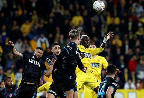 trabzonspora-soguk-dus-ankaragucu-1-0-geriye-dustugu-karsilamayi-3-1-kazanarak-tur-biletini-kapti-1680637318867.jpeg Trabzonspor'a soğuk duş! Ankaragücü 1-0 geriye düştüğü karşılamayı 3-1 kazanarak tur biletini kaptı-6