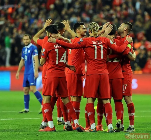 Şenol Güneş İzlanda karşısındaki 11'i belirledi - 3