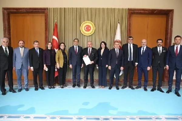 TBMM Müsilaj Araştırma Komisyonu raporunu tamamladı! İşte Marmara Denizi'ni esir alan kabusun nedeni-2