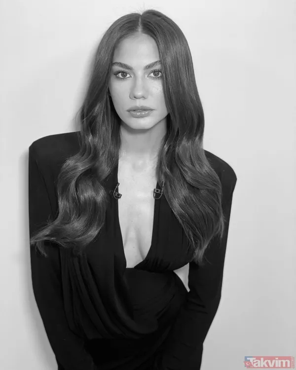 Demet Özdemir saten mini şortuyla paylaştı! Şükrü Özyıldız detayı heyecanlandırdı! Oğuzhan Koç’un eski aşkı yine sosyal medyayı salladı - 7