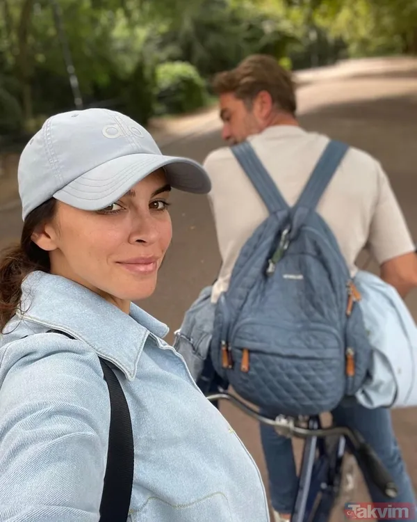 Engin Altan Düzyatan ile Neslişah Alkoçlar çifti Umre'ye gitti! Medine’den yaptığı paylaşıma beğeni yağdı! - 6