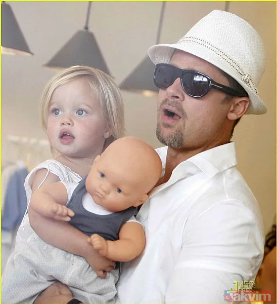Brad Pitt'e etek giydiren hayat bize neler yapmaz! Brad Pitt kırmızı halıya etekle çıktı yerden yere vuruldu adeta Burhan Altıntop - 16