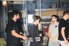 Burak Özçivit ve Fahriye Evcen çifti 20 milyonluk lüks arabasıyla Bebek'te boy gösterdi!