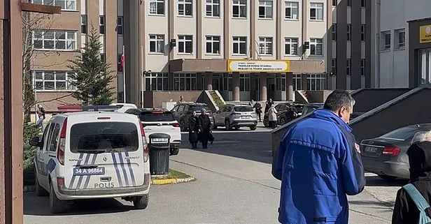 İstanbul’da okulda dehşet: Öğrencinin bıçakladığı öğretmen yaşamını yitirdi