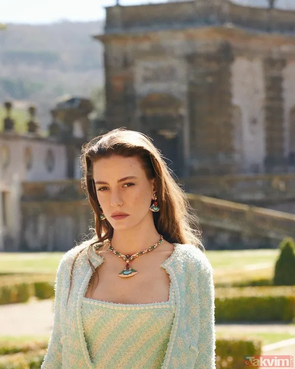 Alina Boz’a evlilik teklifi eden Umut Evirgen’den bomba Serenay Sarıkaya hamlesi! Fark edilince geri adım attı ancak... - 9