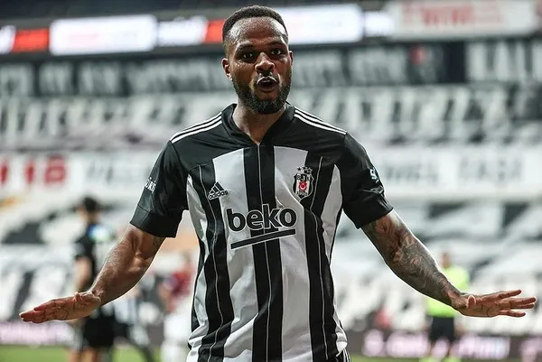 Larin’in transferi büyük önem taşıyor! Beşiktaş’ta 3 yıldızın kaderi Larin’e bağlı