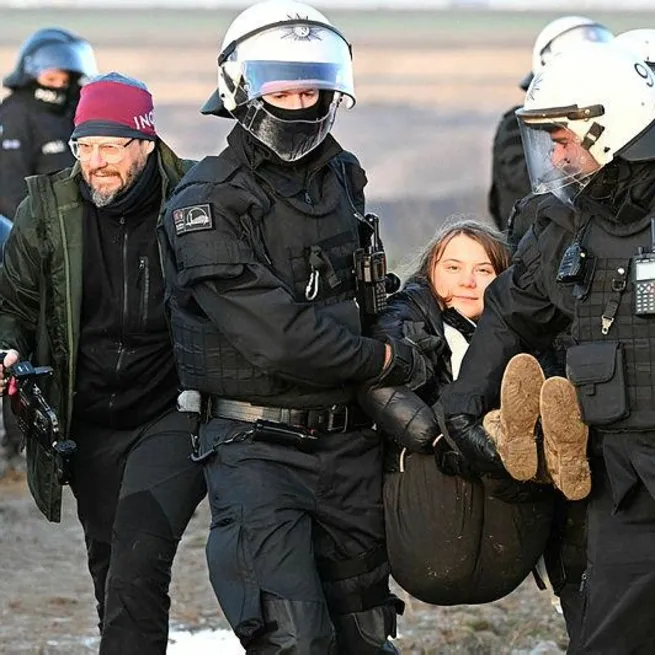 Sözde Alman demokrasisi
